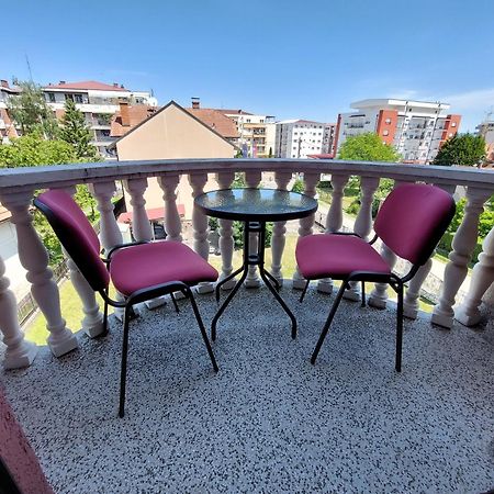 فندق Aleks Sobe Banja Koviljača الغرفة الصورة
