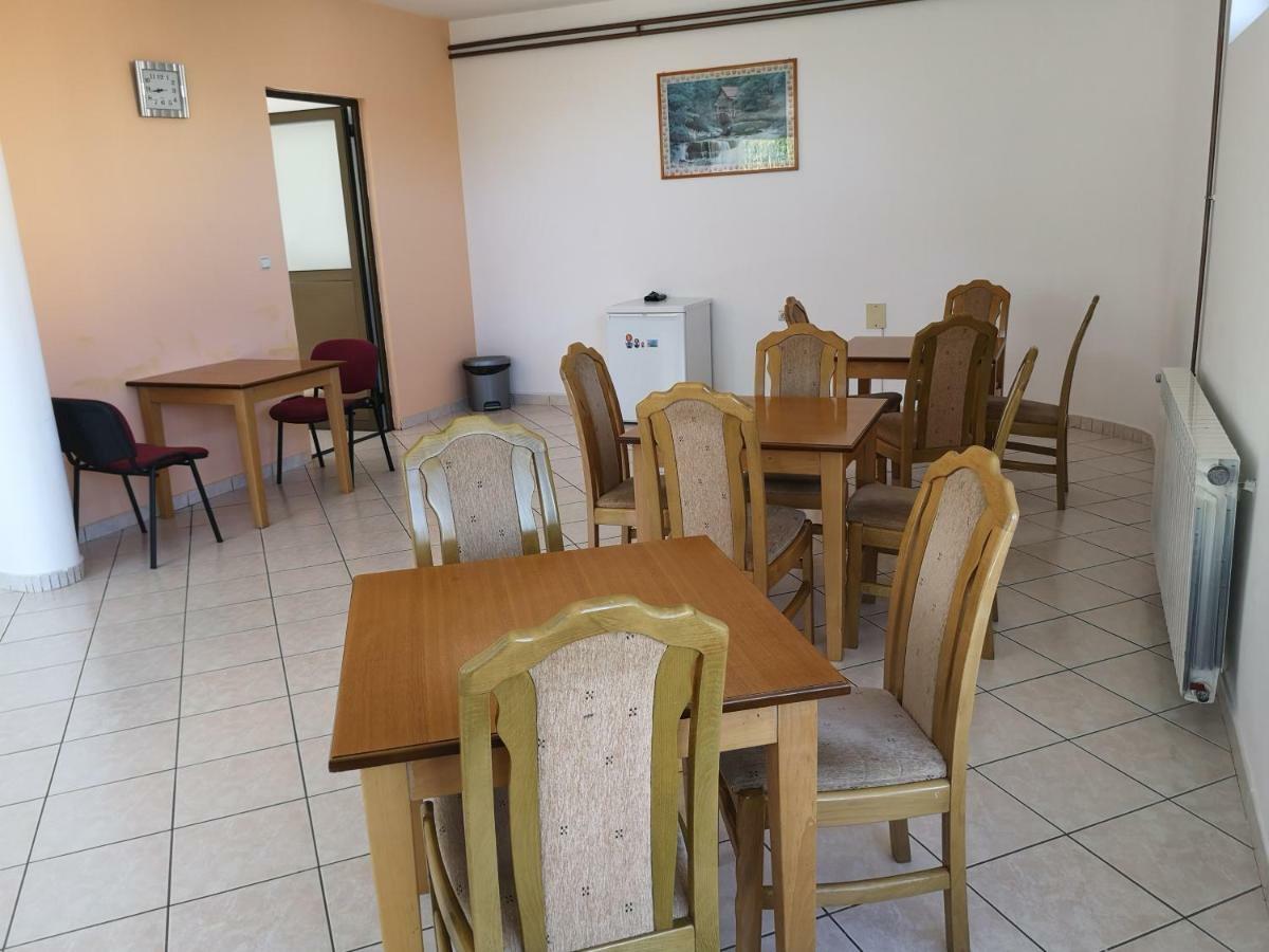 فندق Aleks Sobe Banja Koviljača المظهر الخارجي الصورة